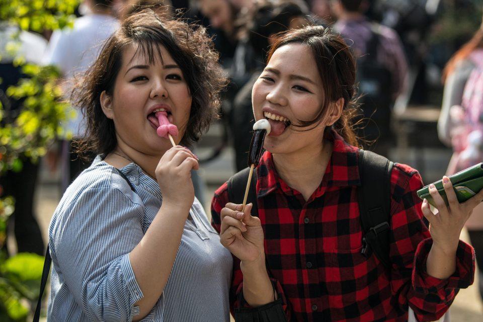 外国人旅行者「日本の街中、 コ舐め放題、卑猥すぎて楽しい！！！」（画像あり） ポッカキット