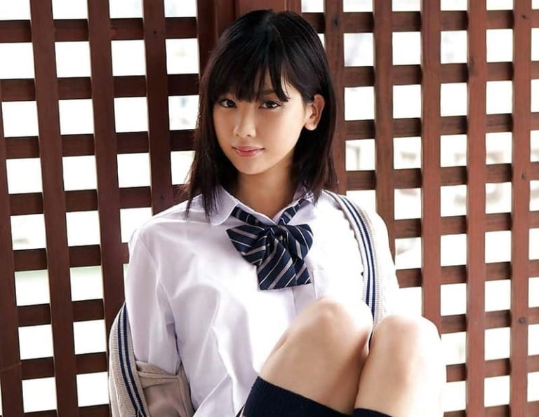 【画像あり】海外エロサイトで晒されてる「日本の女子高生」やばすぎて笑えない ポッカキット 