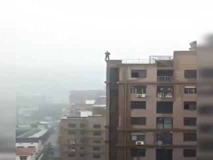 【閲覧注意】マンションの屋上で踊るインフルエンサー、5秒後死ぬとは思っていない…（動画あり）